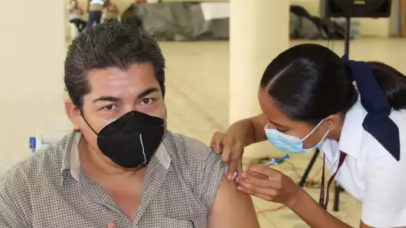 De acuerdo con datos de la Secretaría de Salud de Tabasco, hasta el lunes se contabilizaron 267 nuevos casos positivos. De acuerdo con datos de la Secretaría de Salud de Tabasco, hasta el lunes se contabilizaron 267 nuevos casos positivos.