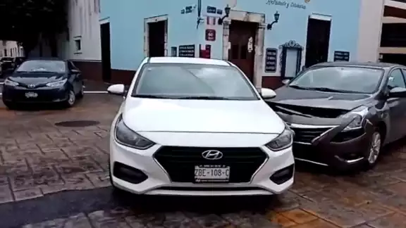 Autoridades acudieron a la zona para tomar conocimiento del hecho. Foto: Guillermo Castillo.