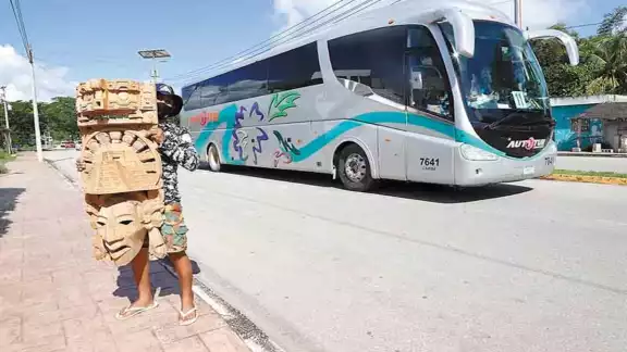 Consideran que comerciantes, artesanos y transportistas, tendrían una buena derrama económica. Consideran que comerciantes, artesanos y transportistas, tendrían una buena derrama económica.