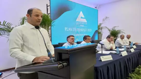 Levy Abraham Macari fortalecerá el comercio formal desde la Canaco Servytur Levy Abraham Macari fortalecerá el comercio formal desde la Canaco Servytur