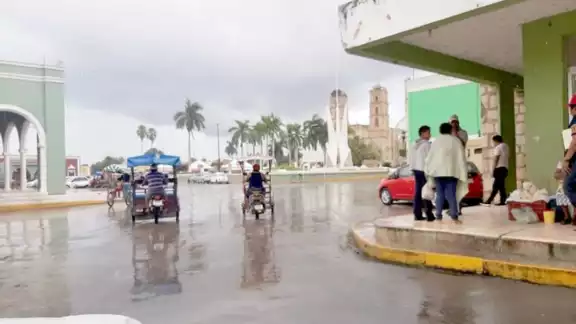 Las precipitaciones ocasionaron encharcamientos en Hecelchakán y Tenabo. Foto: José Euán.