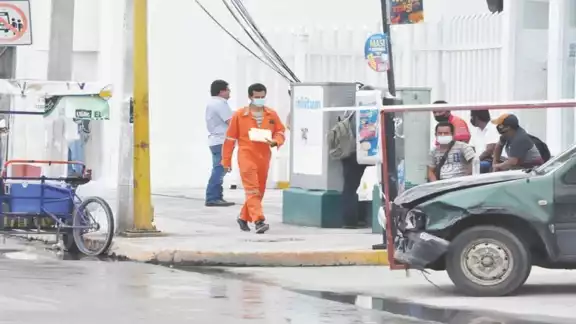 A través de un oficio, trabajadores narraron que exceden las 12 horas diarias. A través de un oficio, trabajadores narraron que exceden las 12 horas diarias.