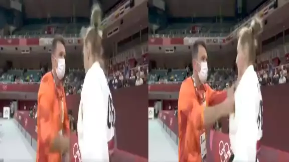 Usuarios de las redes sociales no pasaron desapercibida esta acción y de inmediato reaccionaron entre risas y asombro.