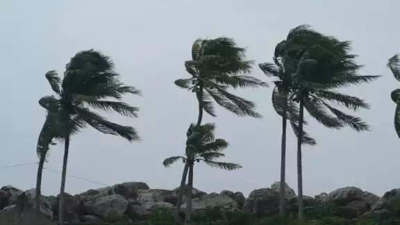 Sus efectos comenzaron a sentirse en Mérida a las 3:00 horas. Foto: Internet. Sus efectos comenzaron a sentirse en Mérida a las 3:00 horas. Foto: Internet.