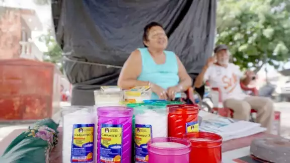 Comerciantes verán limitados sus ingresos por la restricción. Foto: Lucio Blanco. Comerciantes verán limitados sus ingresos por la restricción. Foto: Lucio Blanco.