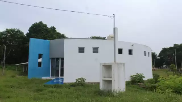 Más de 400 habitantes de Nuevo Canaán no cuentan con personal médico permanente. Foto: Eric Castillo.