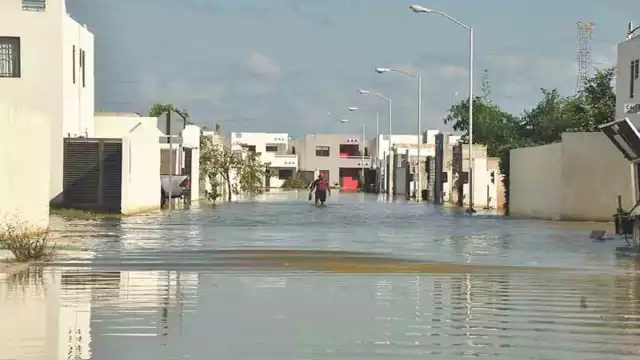Cuestionaron los permisos que otorga el Ayuntamiento para construir en una zona vulnerable. Foto: Víctor Gijón.