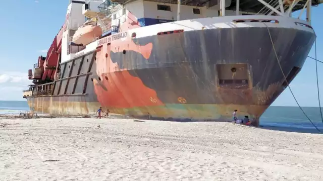 El navío ha ocasionado serias afectaciones en la demarcación, sostuvieron colonos.