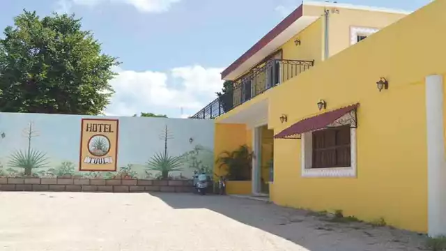 El sector hotelero sufrió bajas en sus servicios por la cancelación masiva de grupos y de agencias. Fotos: David Collí.