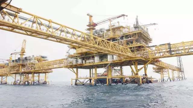 Expertos en la industria petrolera denuncian fallas en el sistema de vigilancia de Pemex.