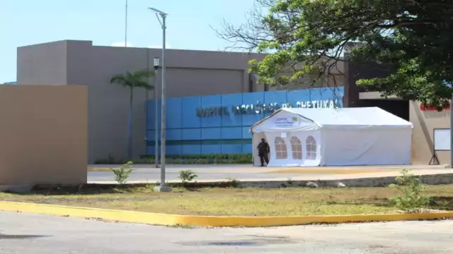 Actualmente, el Hospital Oncológico de Chetumal sólo recibe a pacientes diagnosticados con COVID-19. Foto: Eric Castillo.