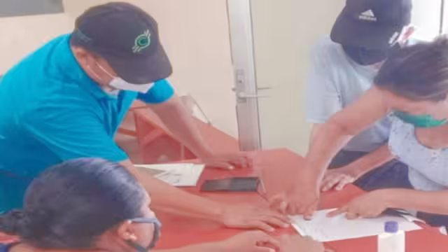 Grupo Carso pagará 210 pesos por volquete a ejidatarios. Foto: Javier Pool.