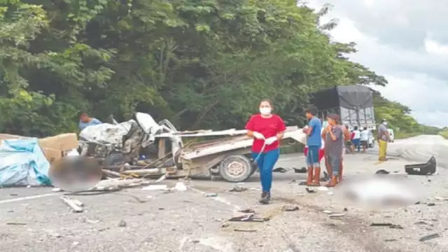 El accidente ocurrió en el kilómetro 59 de la carretera Villahermosa-Escárcega.