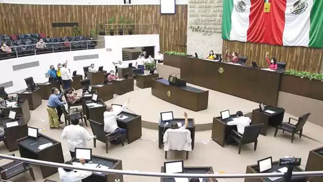 La propuesta incluye la creación de un comité técnico que evalúe
las construcciones. Fotos: Luis Payán.