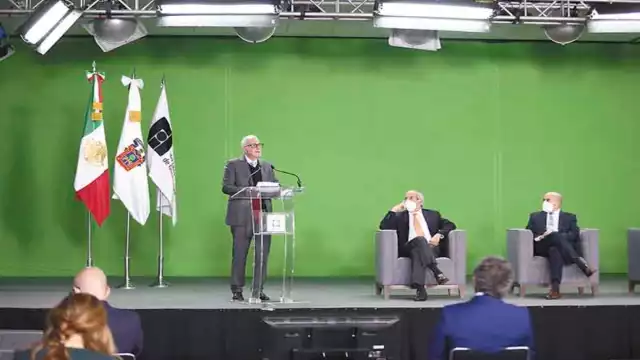 El evento contó con un grupo de funcionarios estatales, pero no hubo presencia federal.