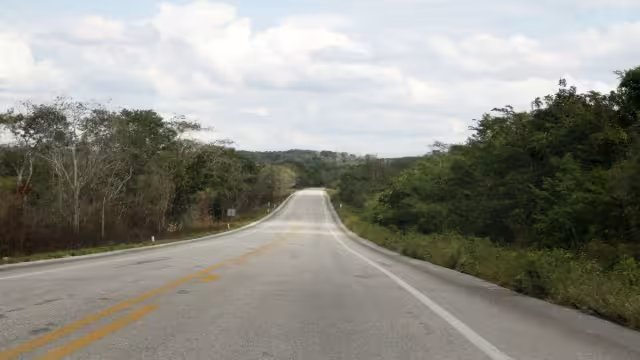 La construcción de la vía para el Tren Maya complicará el tránsito en los estados por donde cruzará la ruta.