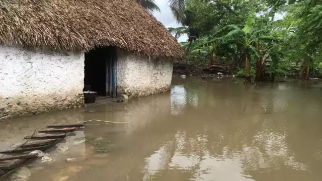 Piden apoyos para resarcir los daños que provocaron las inundaciones en la zona. Foto: Justino Xiu Chan