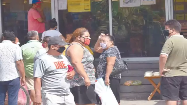 Casi un 50% de la Población Económicamente Activa carece de prestaciones como el Seguro Social.