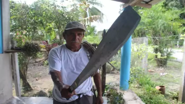 Don Heliodoro es uno de los tres chicleros que sobreviven en la comunidad de Nicolás Bravo. Foto: Eric Castillo.