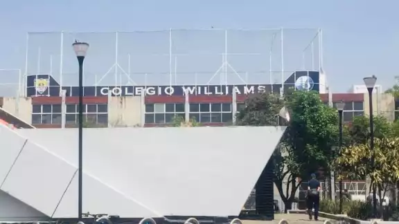El exprofesor Abram Delgado Juárez fue sentenciado a 9 años y 7 meses de prisión por agredir sexualmente a una niña de 3 años en el Colegio Williams, en la alcaldía Benito Juárez El exprofesor Abram Delgado Juárez fue sentenciado a 9 años y 7 meses de prisión por agredir sexualmente a una niña de 3 años en el Colegio Williams, en la alcaldía Benito Juárez