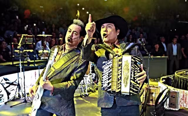 El concierto de Los Tigres del Norte iniciará a las 20:30 horas este jueves 15 de septiembre. Foto: Especial