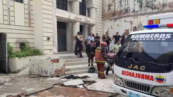 El hombre recibió atención médica