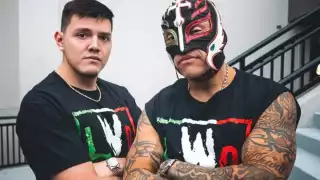 Rey Mysterio y su hijo Dominik