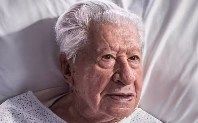 El actor recién cumplió 98 años el pasado 25 de enero