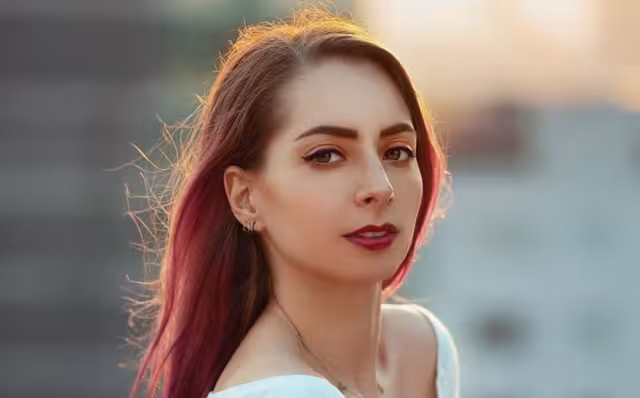 Un juez determinó que permitirá a YosStop salir de prisión, luego de cinco meses recluida en el penal de Santa Martha Acatitla, por el delito de pornografía infantil