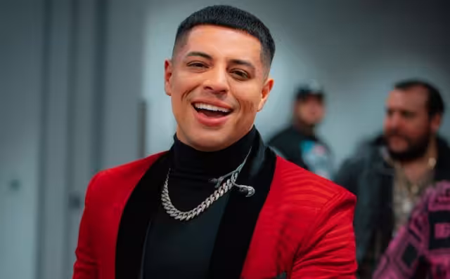 Eduin Caz tiene que evitar a toda costa las bebidas alcohólicas. Foto: Cortesía