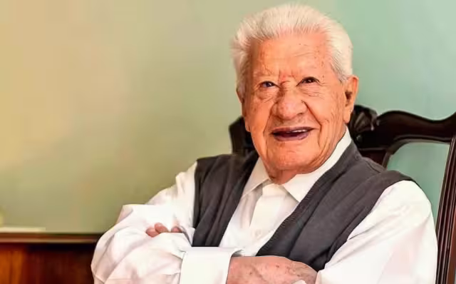 El actor debutó profesionalmente en Bellas Artes en 1951