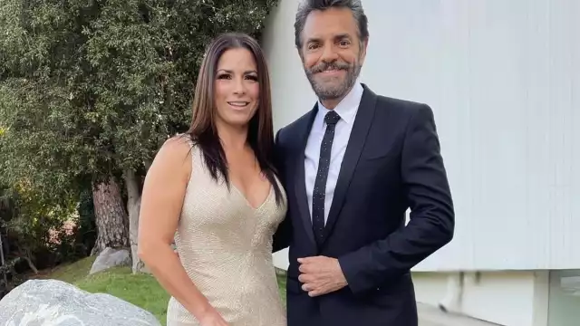 Eugenio Derbez llegó sin su esposa ni sus hijos a la gala, en la que ganó una estatuilla dorada junto al elenco de 'CODA'