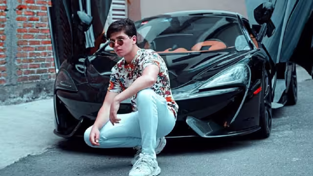 Fofo Márquez es un joven millonario, estrella de TikTok