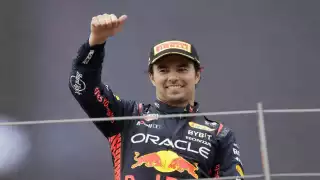 Sergio ‘Checo’ Pérez habló sobre los rumores de una posible salida de Red Bull, ante su mala racha.
