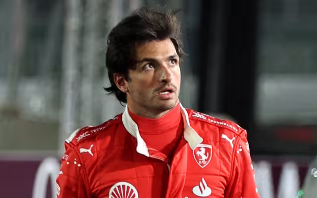 Carlos Sainz penalizará en el GP de Las Vegas tras accidente en primera práctica