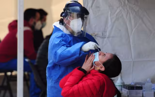 Ubica aquí los 17 puntos para realizar una prueba rápida de antígenos en toda la capital