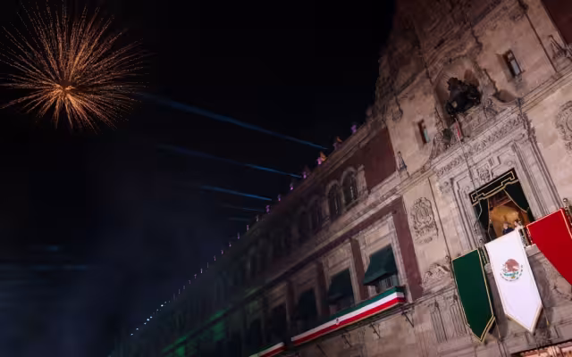 En la noche habrá un espectáculo de pirotecnia, música y proyección de videos