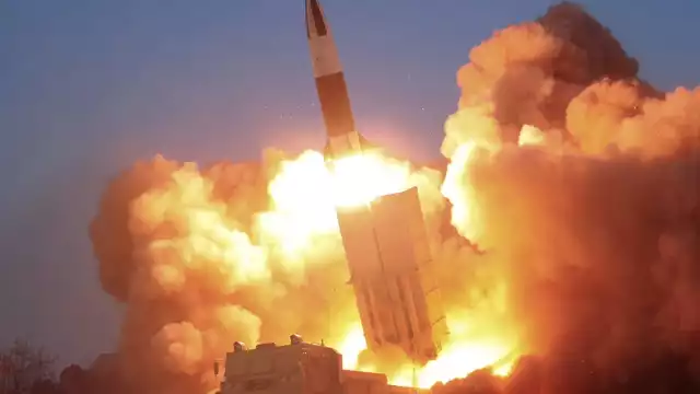 El misil puede alcanzar territorio continental de EU, advierte el Ministerio de Defensa de Japón