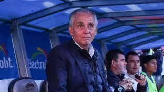 Federación Mexicana de Futbol sanciona a Sergio Bueno por conducta indebida en Liga MX