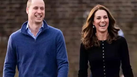 Por su aniversario, la princesa Kate y el príncipe William compartieron una foto íntima de su boda