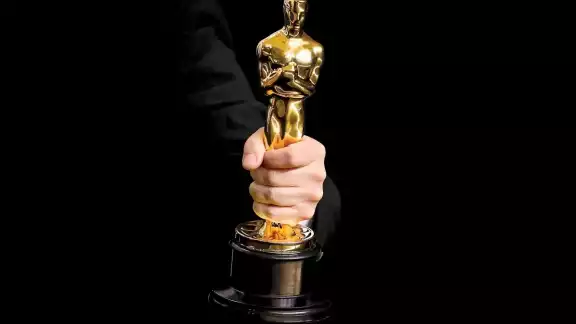 Disfruta en vivo de la alfombra roja y la ceremonia de premiación de los Oscar 2024