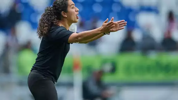 Eva Espejo abandona su puesto como Directora Técnica de Las Rayadas Eva Espejo abandona su puesto como Directora Técnica de Las Rayadas