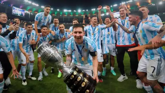 Lionel Messi fue elegido el mejor jugador de la Finalissima Lionel Messi fue elegido el mejor jugador de la Finalissima