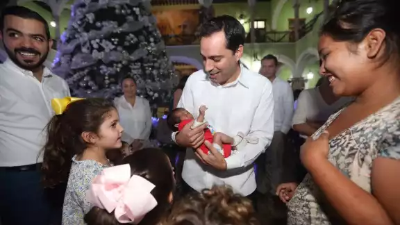 Mauricio Vila compartió un mensaje de unión para las familias yucatecas Mauricio Vila compartió un mensaje de unión para las familias yucatecas