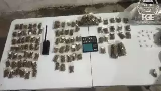 Detienen a dos personas con más de 200 paquetes con drogas en Isla Mujeres