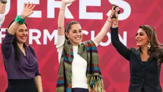 Sheinbaum se deslinda de propaganda y acusaciones de campaña anticipada. Foto: Gobierno de la CDMX