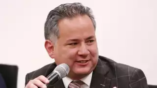 Santiago Nieto pide licencia para iniciar campaña rumbo al Senado por Morena