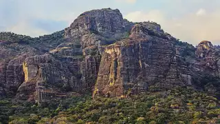 El cerro del Tepozteco es uno de los atractivos más importantes de Morelos. Foto: Especial