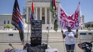 La Corte Suprema avaló mantener, por el momento, el uso de la píldora abortiva