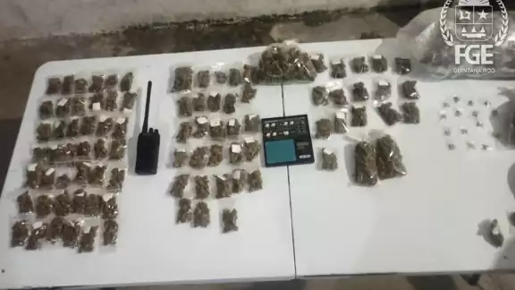 Ambos fueron detenidos en su casa